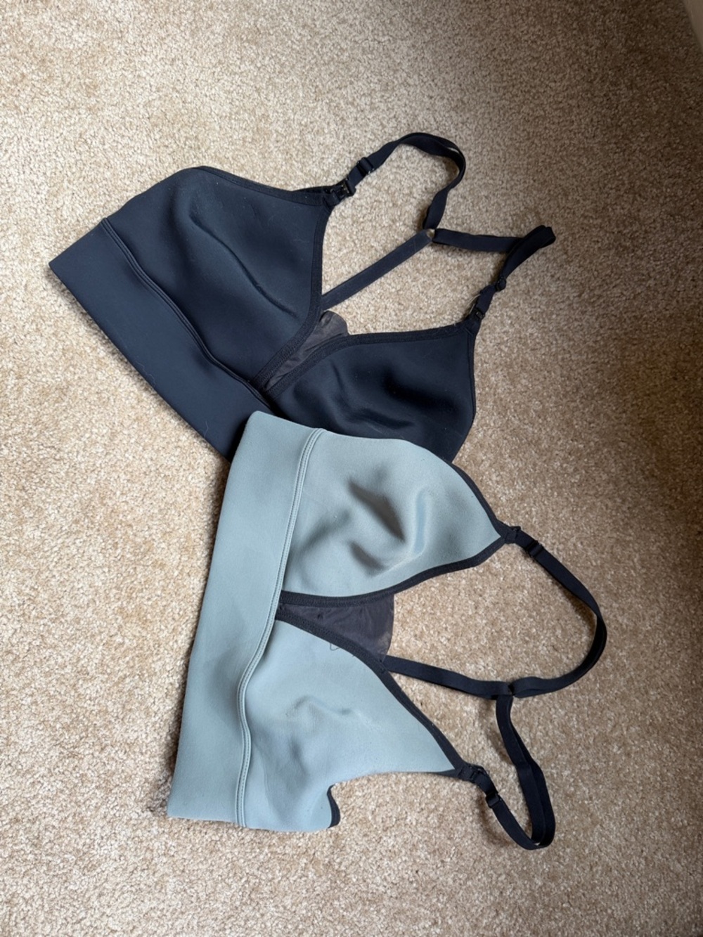 2 blanqi nursing sports bras medium